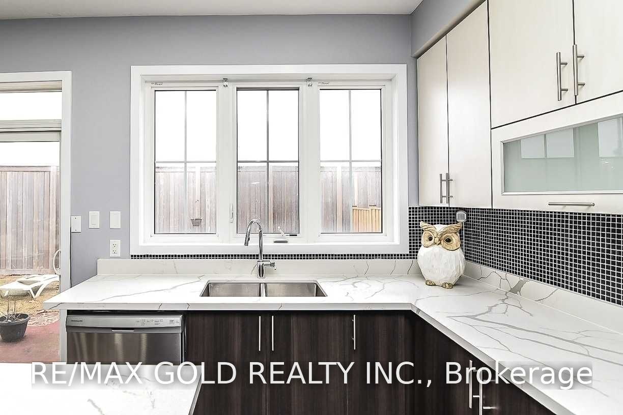 206 Crafter Crescent, Hamilton, ON, L8J 0J1 - 14