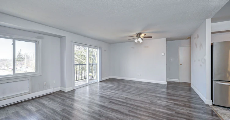 307-276 Eiwo Court, Waterloo, ON, N2K 3M6 - 12