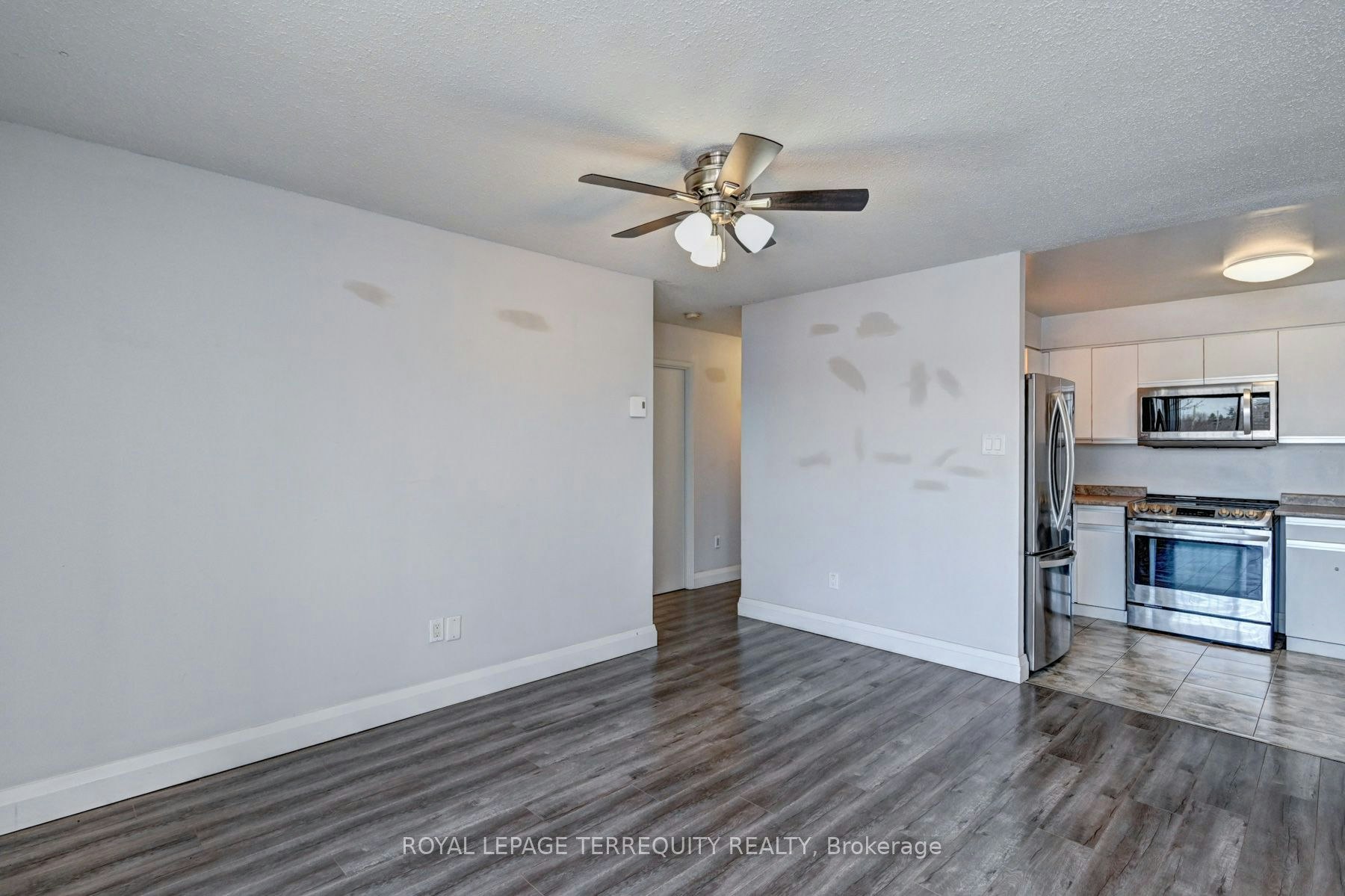 307-276 Eiwo Court, Waterloo, ON, N2K 3M6 - 7