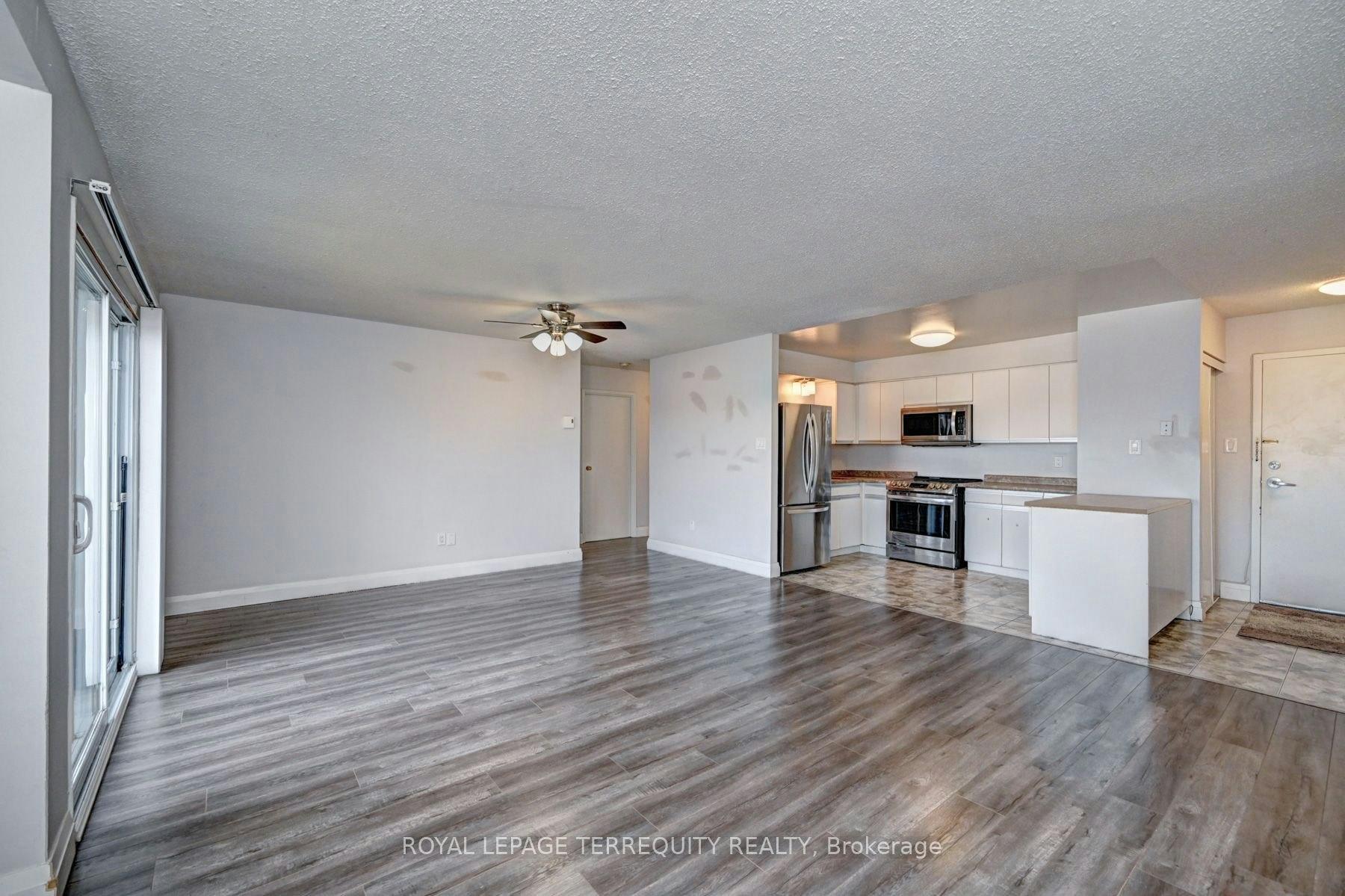 307-276 Eiwo Court, Waterloo, ON, N2K 3M6 - 13