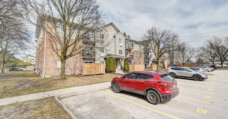 307-276 Eiwo Court, Waterloo, ON, N2K 3M6 - 2