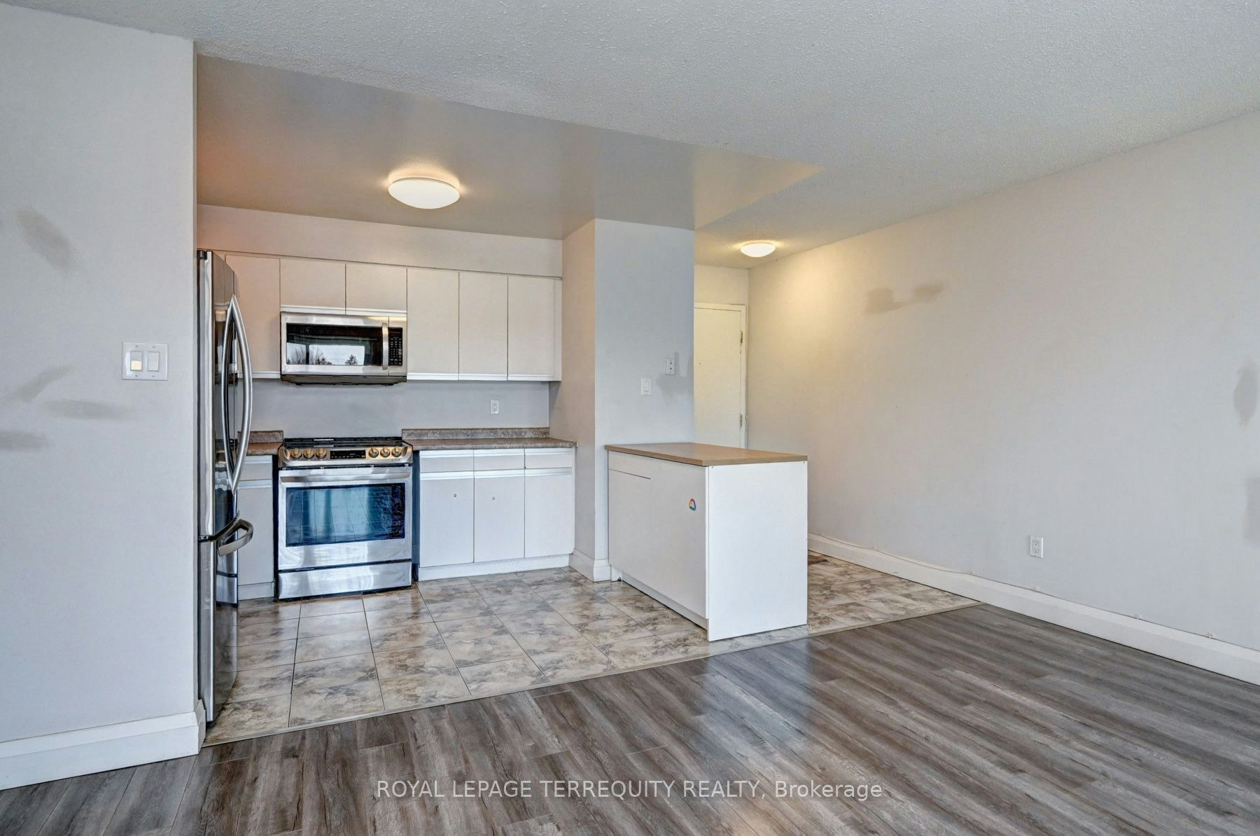 307-276 Eiwo Court, Waterloo, ON, N2K 3M6 - 20