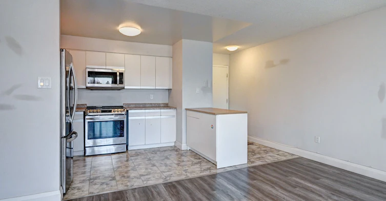 307-276 Eiwo Court, Waterloo, ON, N2K 3M6 - 20