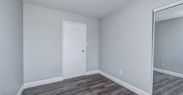 307-276 Eiwo Court, Waterloo, ON, N2K 3M6 - 27