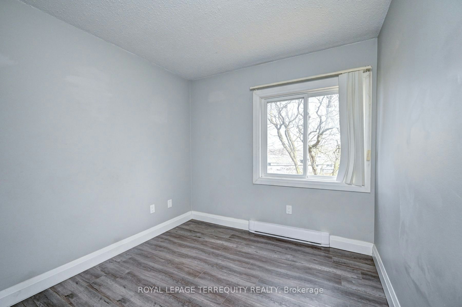 307-276 Eiwo Court, Waterloo, ON, N2K 3M6 - 32