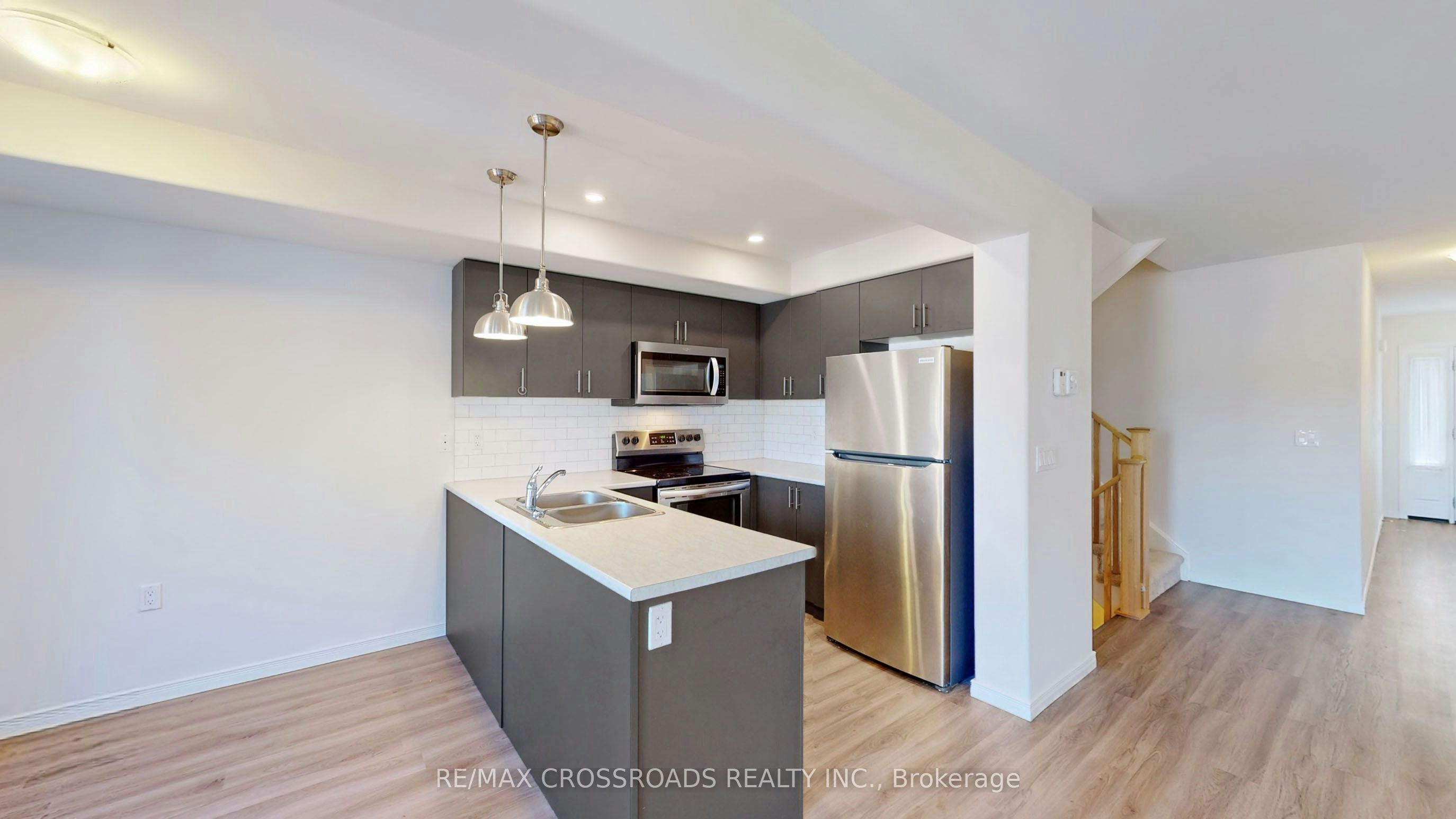 1638 Hetherington Drive, Peterborough, ON, L9L 1Y7 - 12