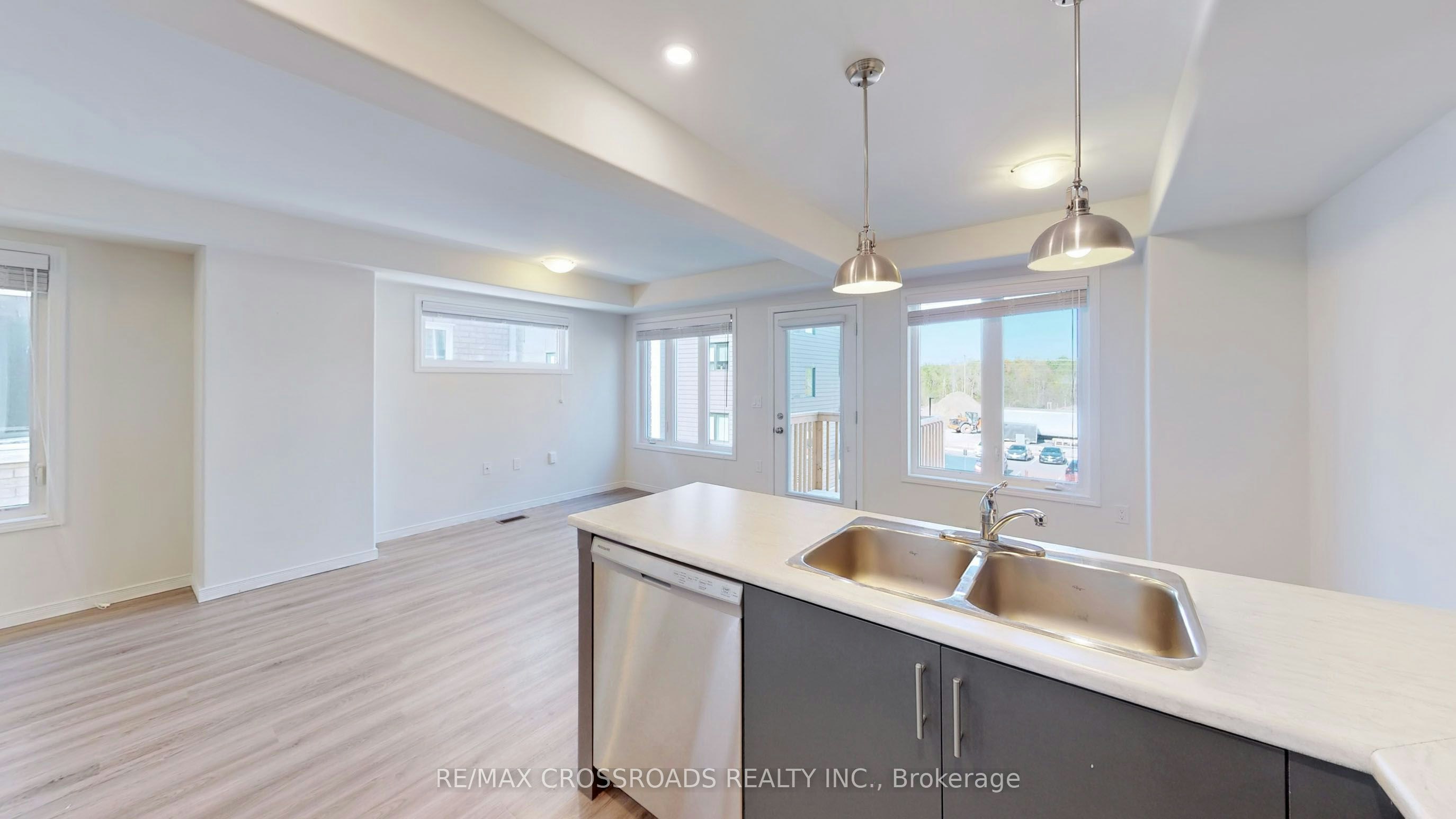 1638 Hetherington Drive, Peterborough, ON, L9L 1Y7 - 14