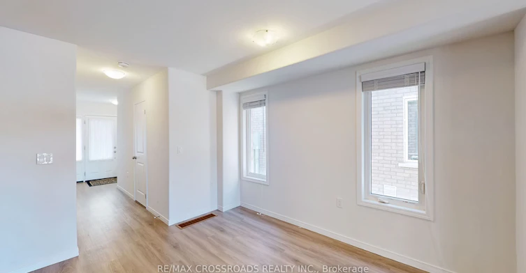 1638 Hetherington Drive, Peterborough, ON, L9L 1Y7 - 5