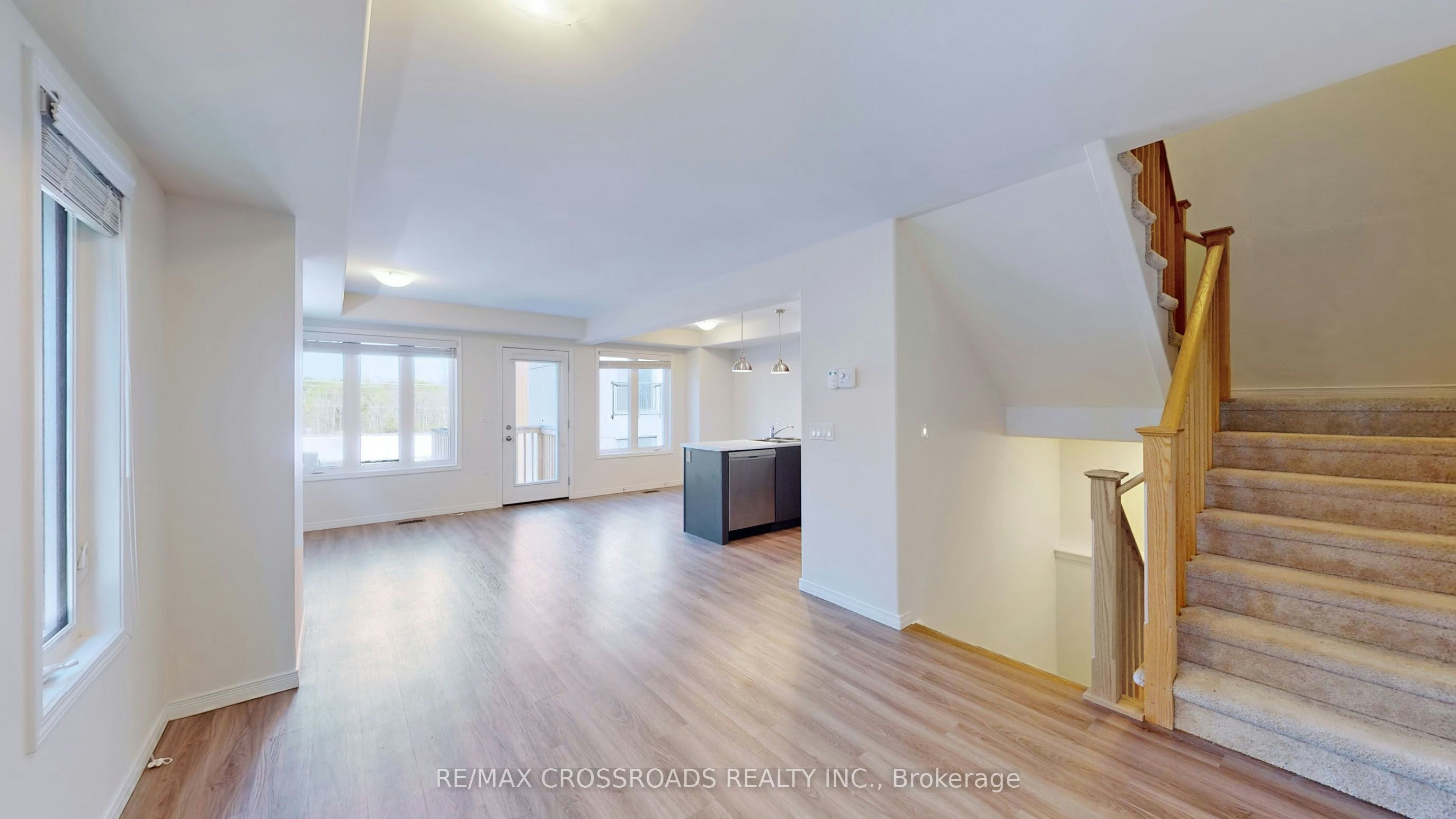 1638 Hetherington Drive, Peterborough, ON, L9L 1Y7 - 6