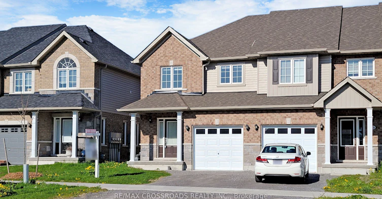 1638 Hetherington Drive, Peterborough, ON, L9L 1Y7 - 4