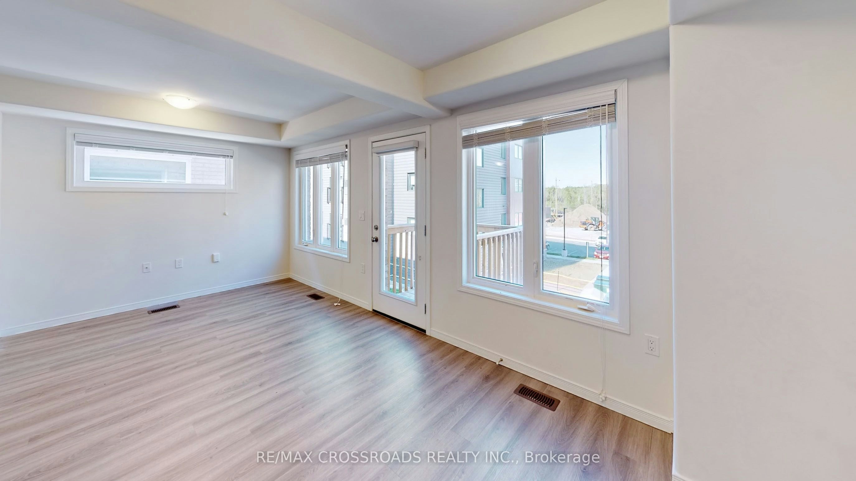 1638 Hetherington Drive, Peterborough, ON, L9L 1Y7 - 18
