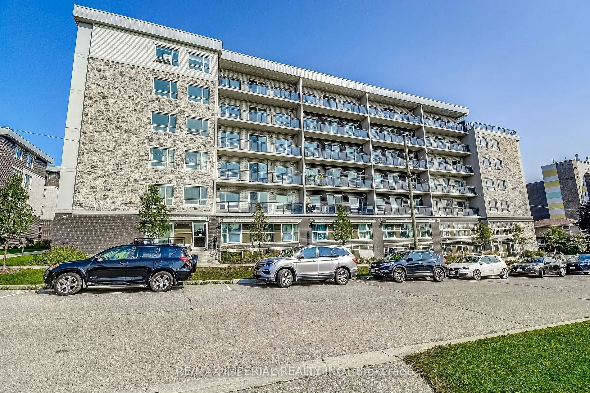 B610-275 Larch Street, Waterloo, ON, N2L 3R2
