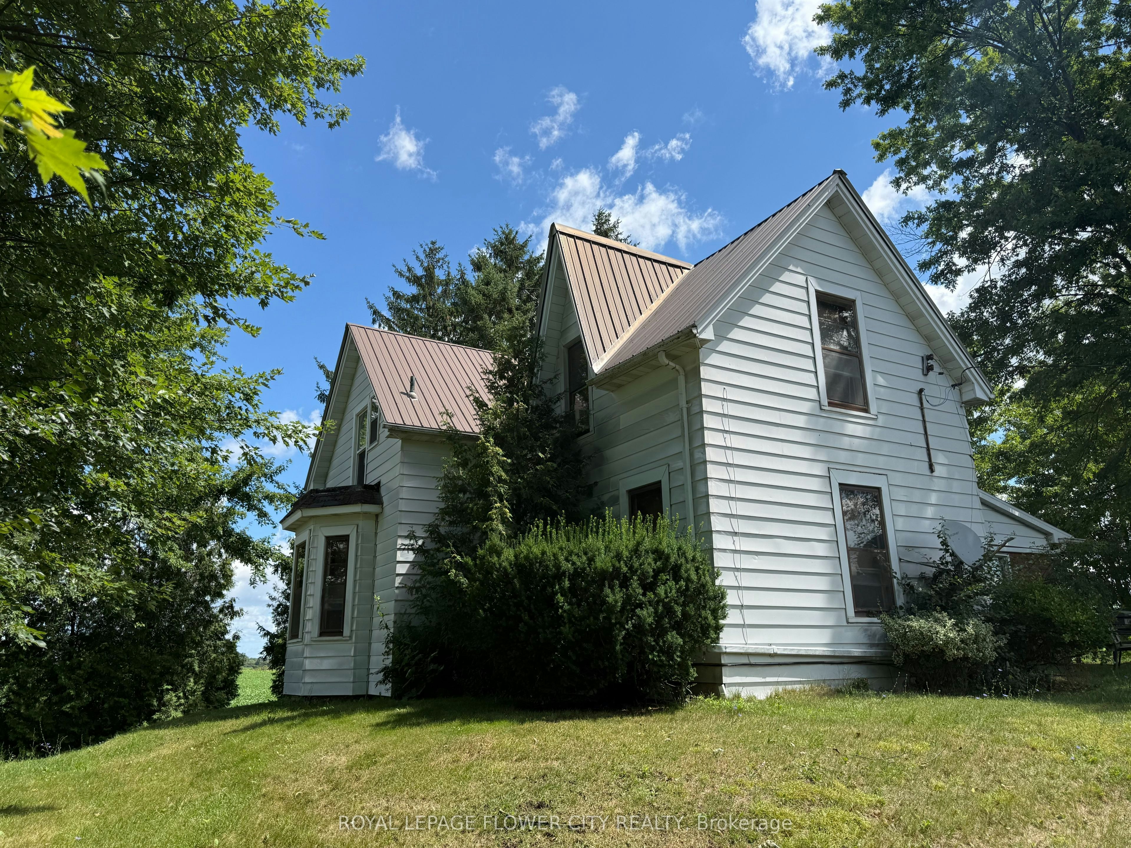 422 Mcclung Road, Cayuga, ON, N3W 1T9