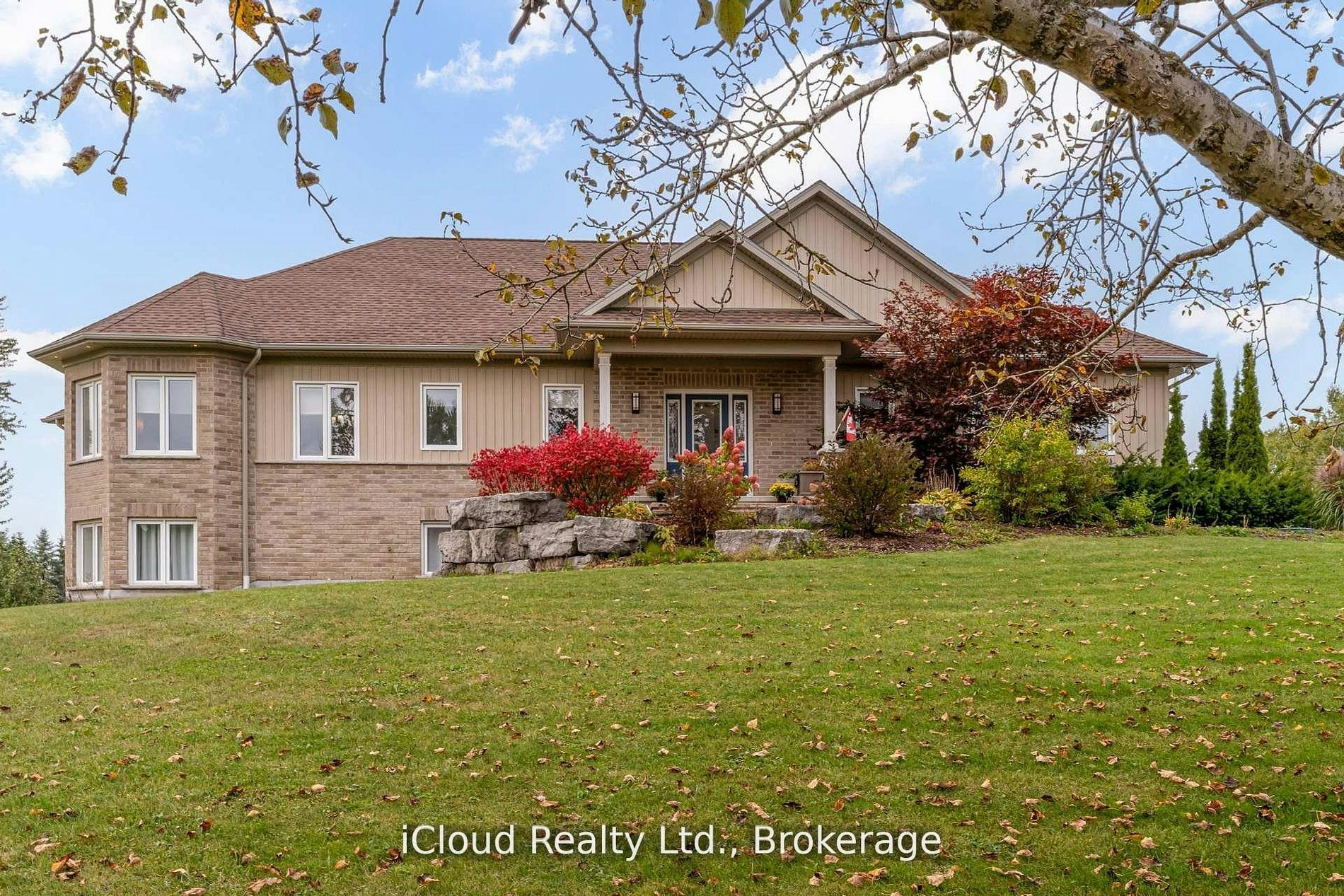 16 Highland Road, Minto, ON, N0G 1M0