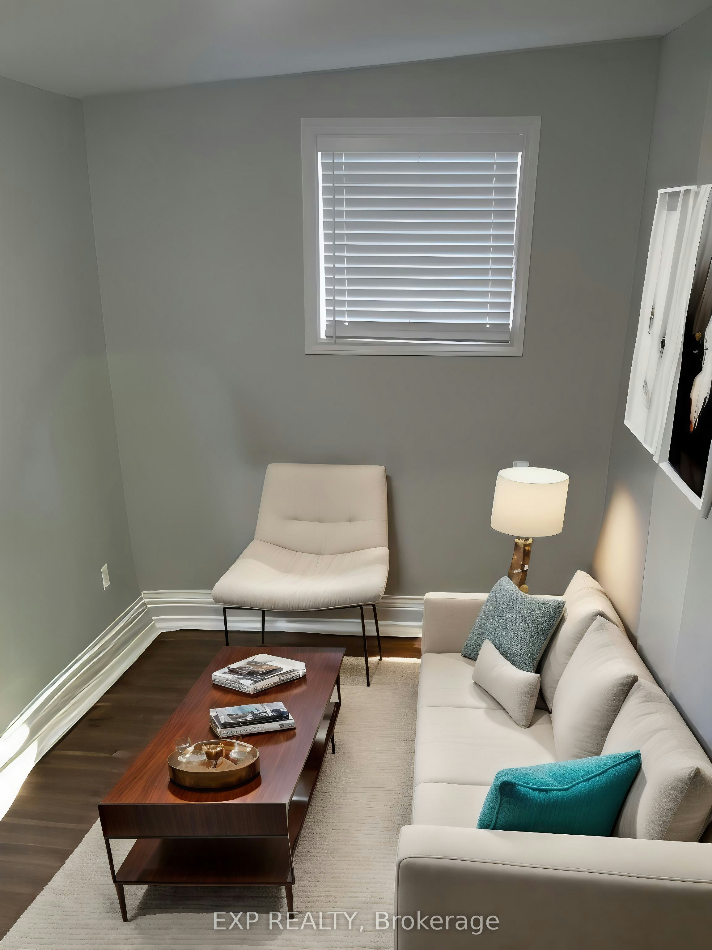 906-55 Duke Street W, Kitchener, ON, N2H 0C9