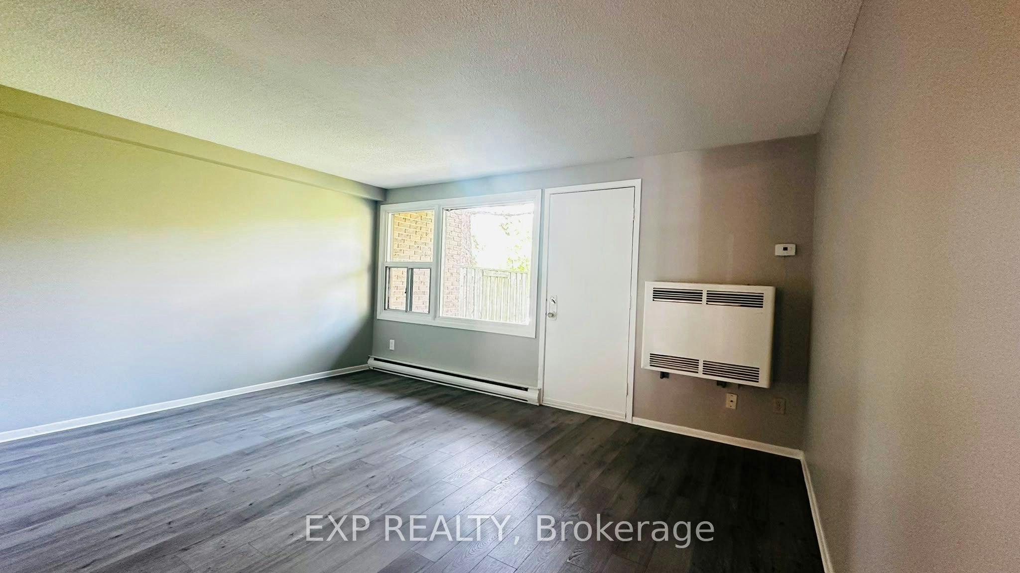 9-1200 Courtland Avenue E, Kitchener, ON, N2C 1K7 - 4