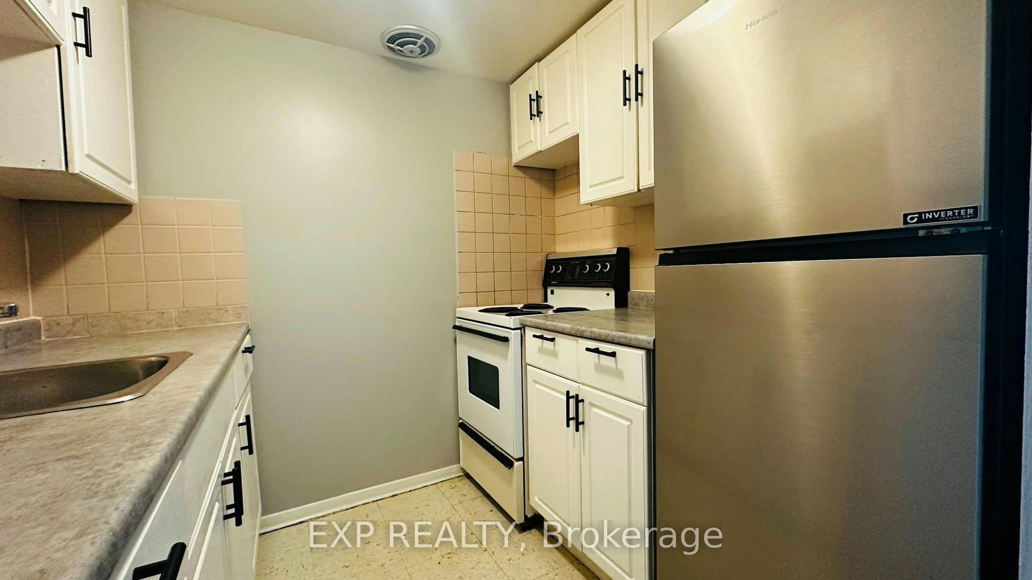 9-1200 Courtland Avenue E, Kitchener, ON, N2C 1K7 - 8