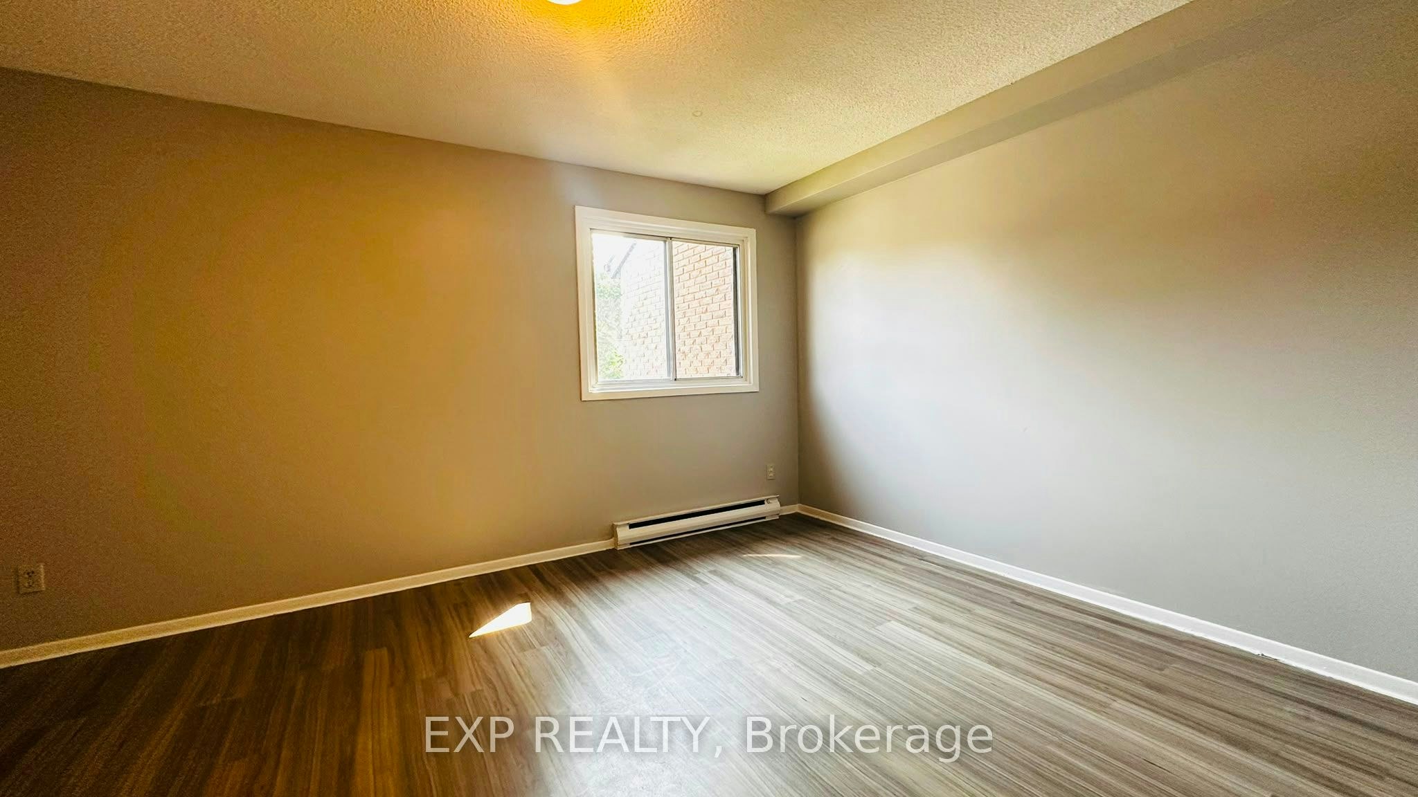 9-1200 Courtland Avenue E, Kitchener, ON, N2C 1K7 - 12