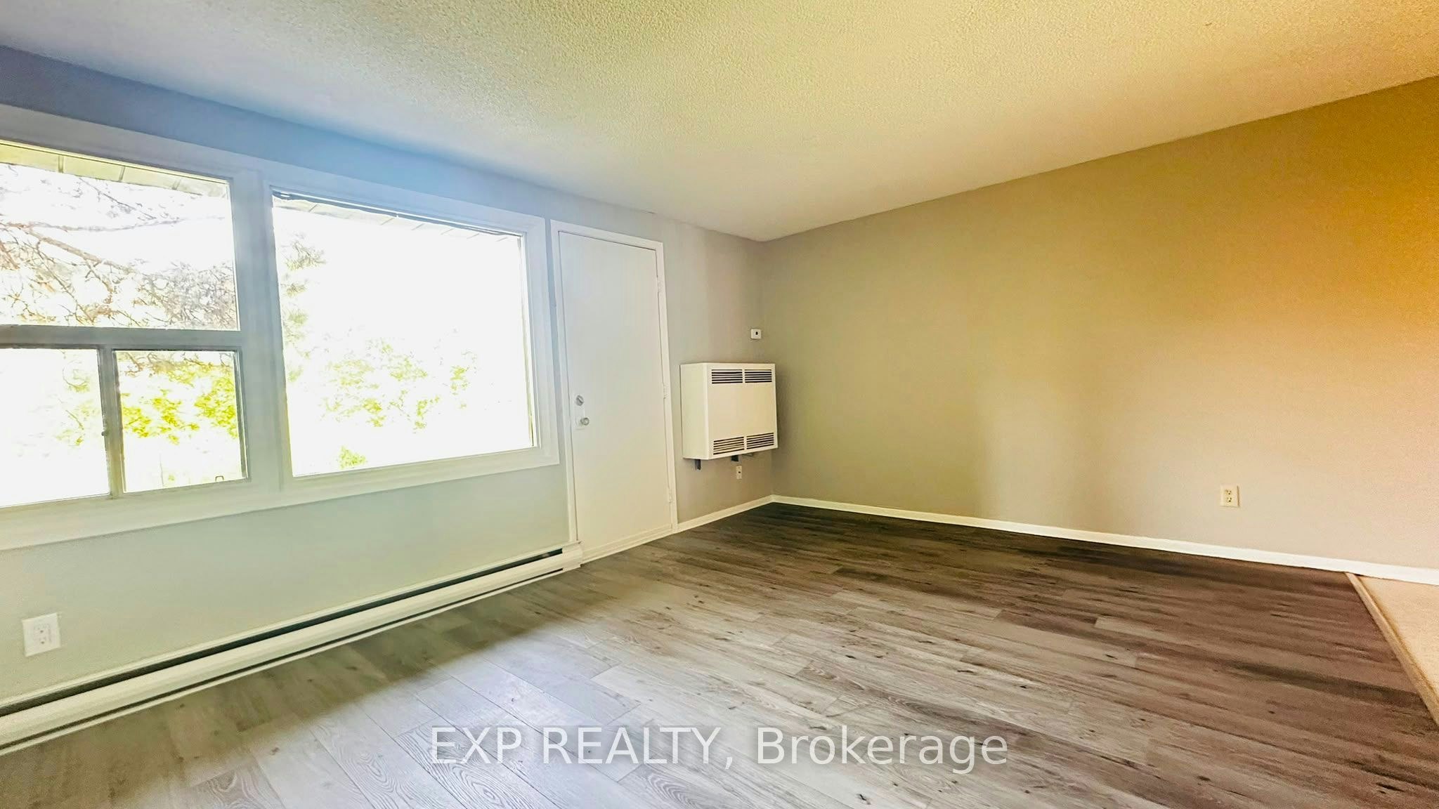 9-1200 Courtland Avenue E, Kitchener, ON, N2C 1K7 - 5