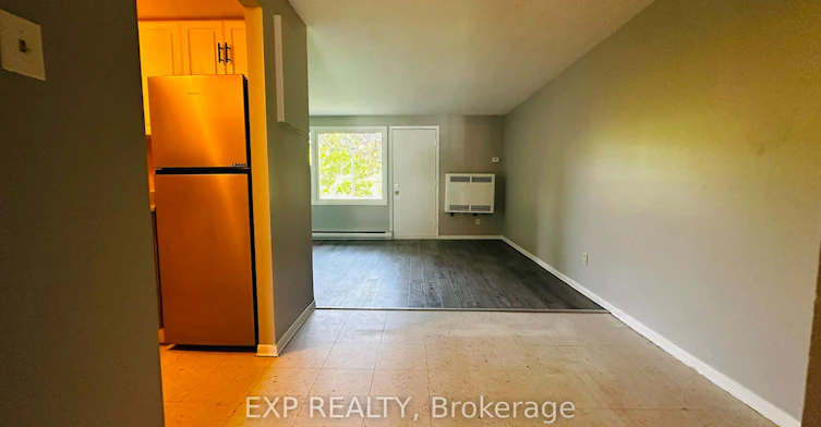 9-1200 Courtland Avenue E, Kitchener, ON, N2C 1K7 - 3
