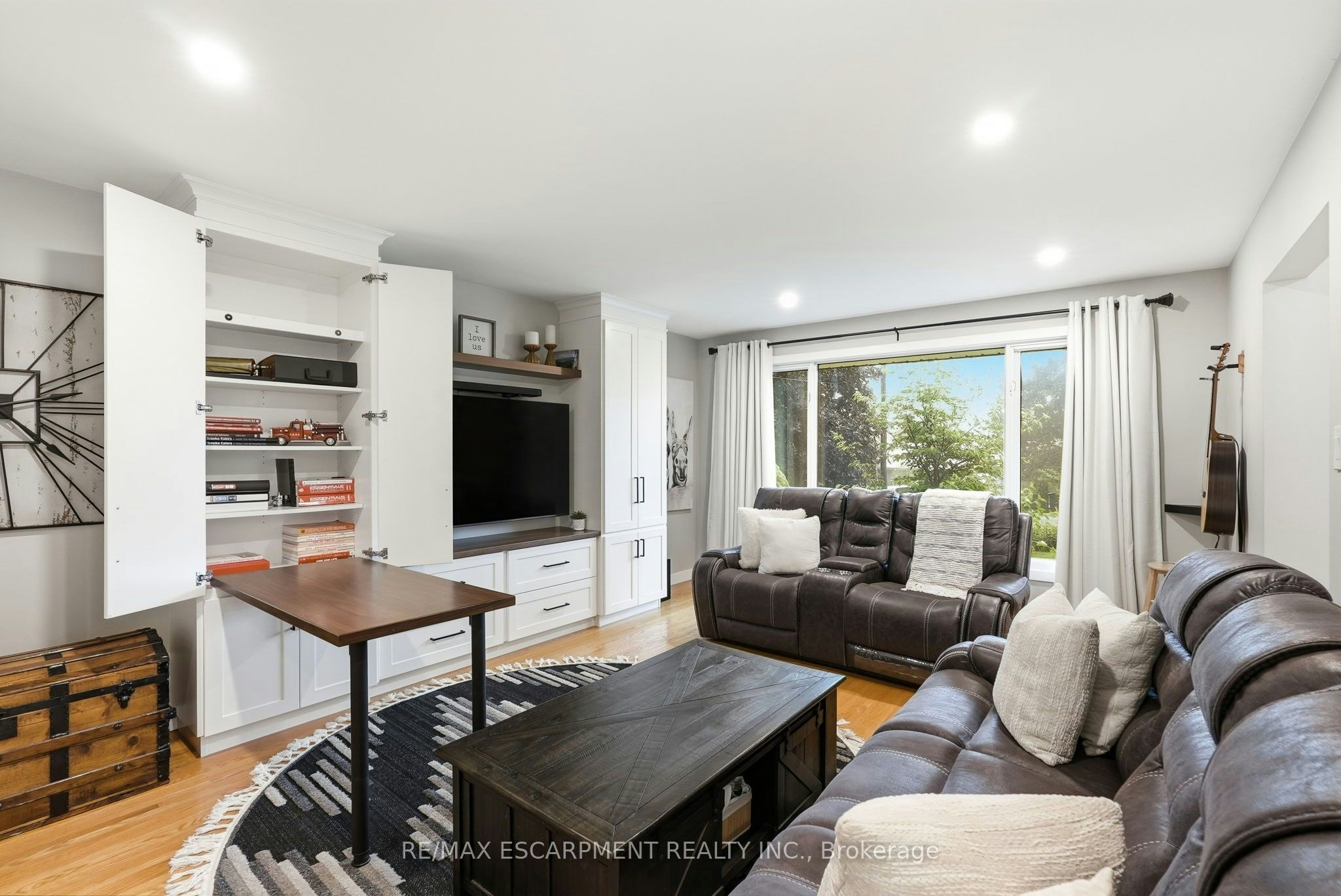 10 Taylor Crescent - 5
