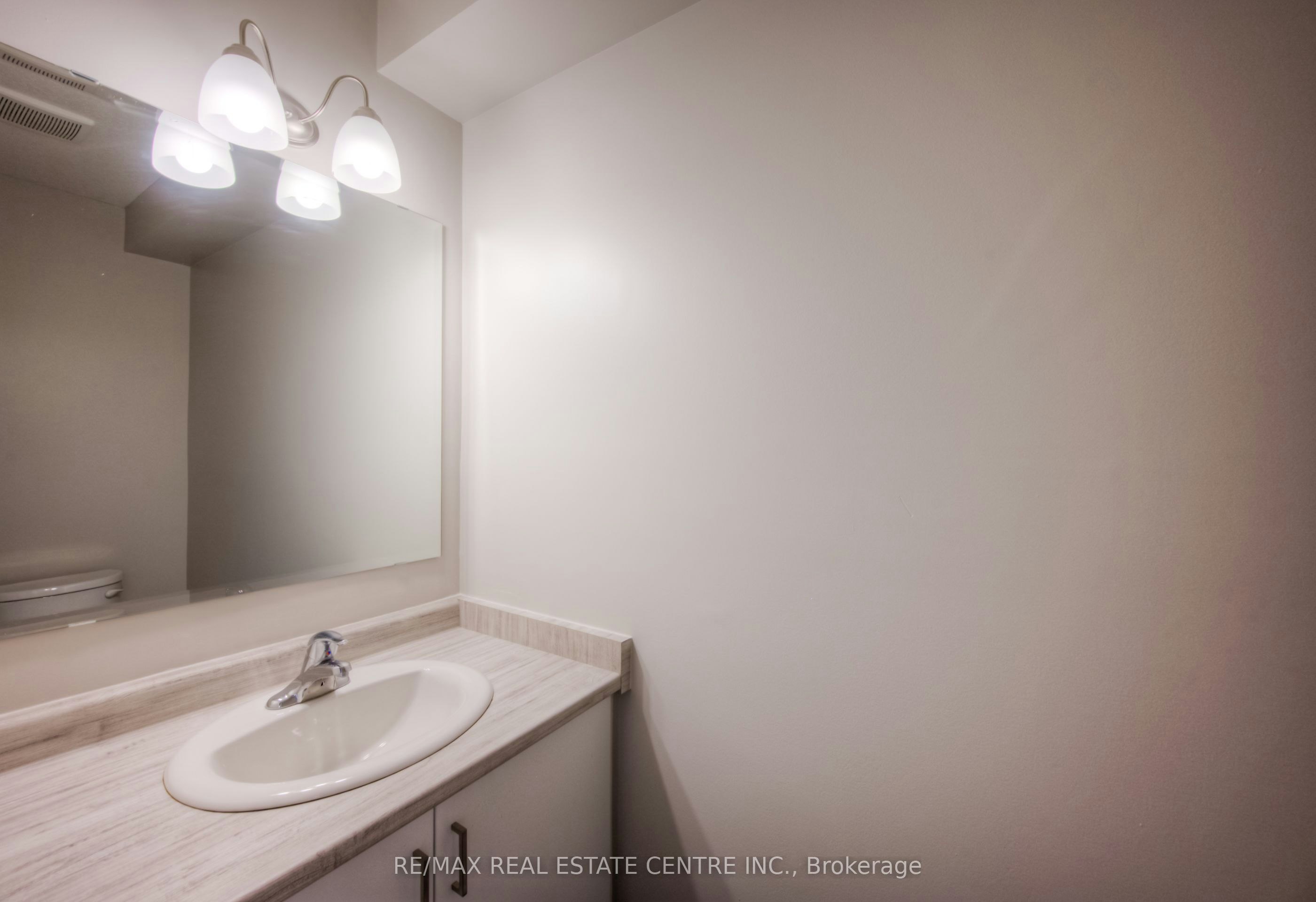 309 Bradshaw Drive, Stratford, ON, N5A 0K2 - 7