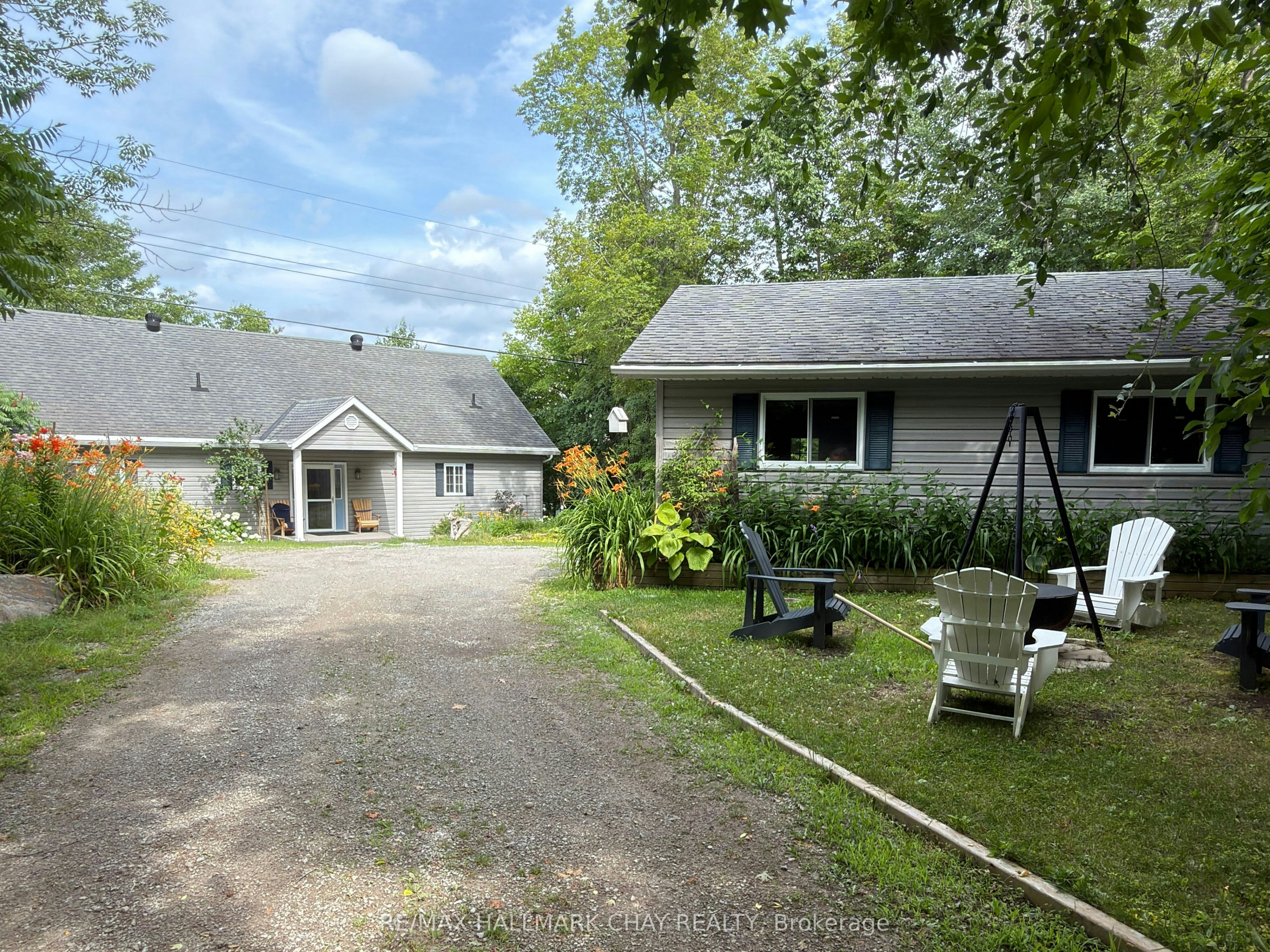 137 Pickerel Point Road, Georgian Bay, ON, L0K 1S0