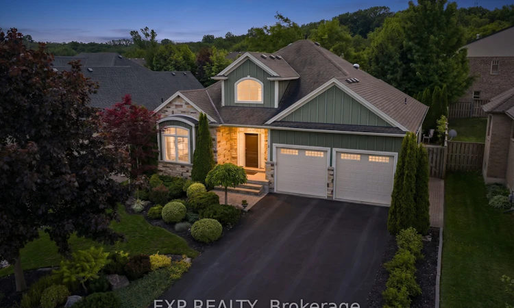 6 Creekside Drive