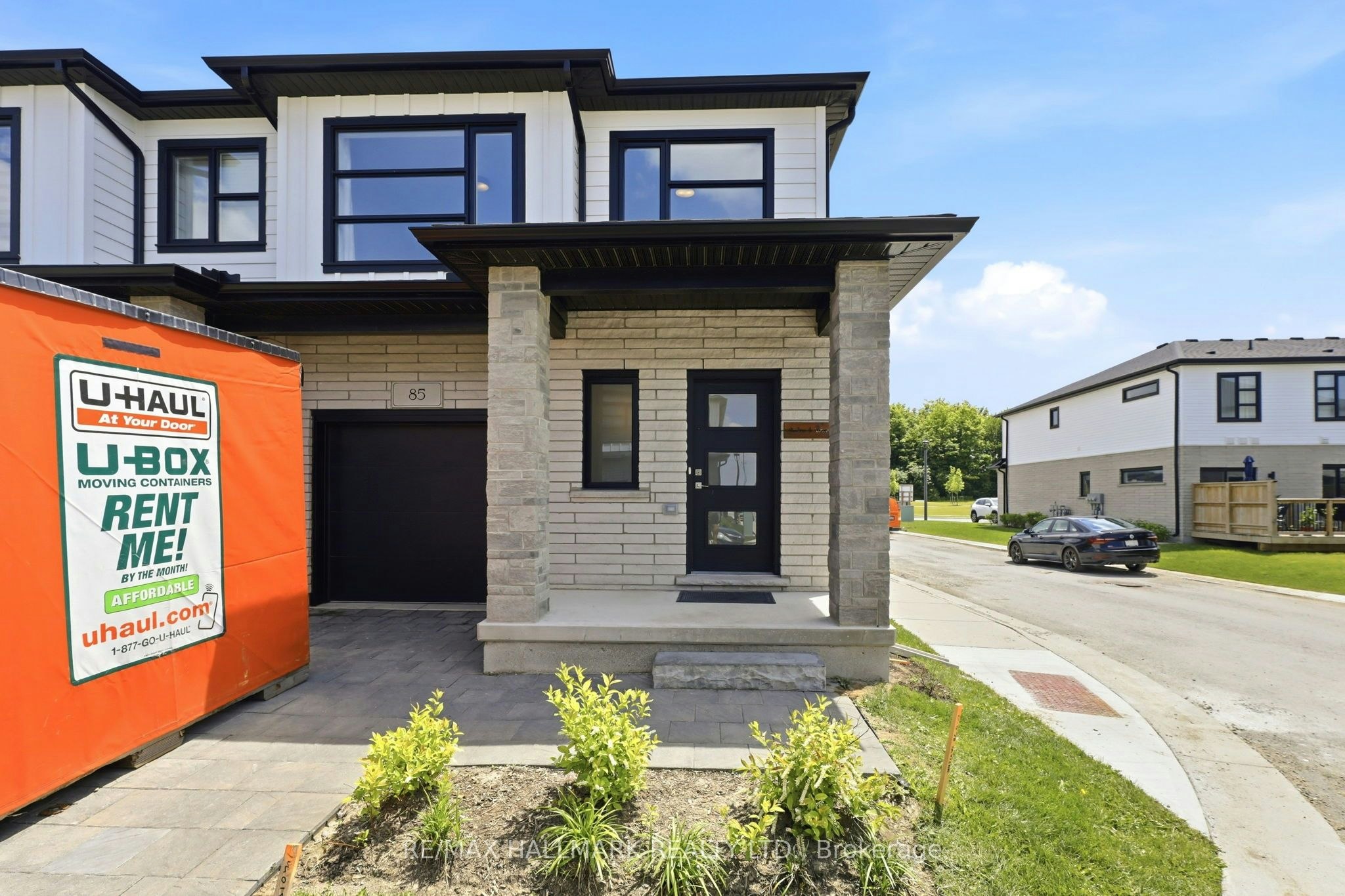 85-2700 Buroak Drive, London, ON, N6G 0X4
