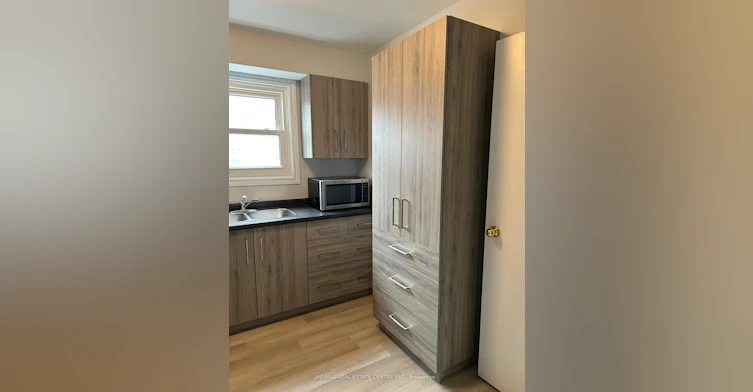 3-420 Pioneer Drive, Kitchener, ON, N2P 1H6 - 3