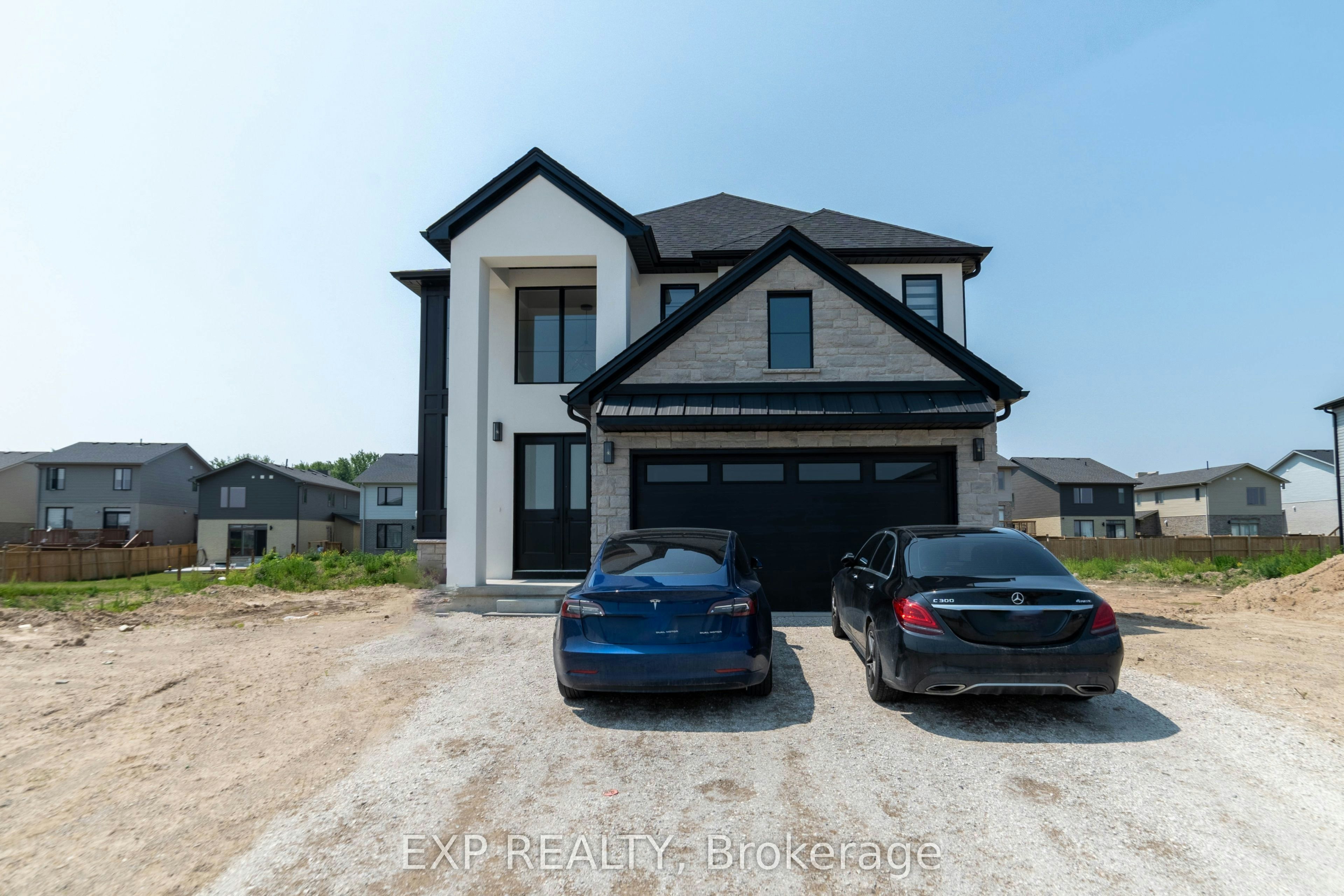 Basement-266 Hesselman Crescent, London, ON, N6M 0K3