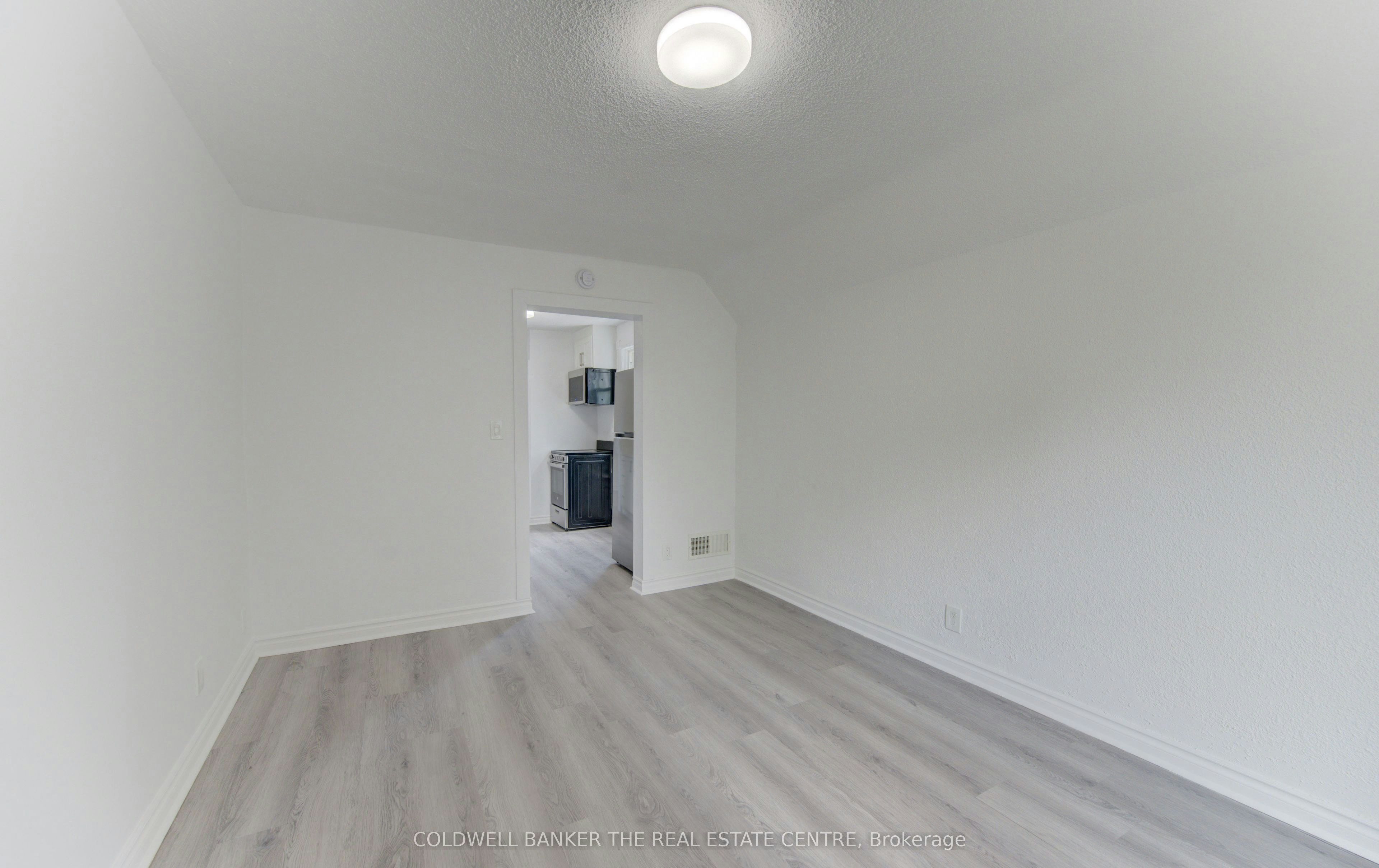 10-14-20 Brubacher Street, Kitchener, ON, N2H 2V9 - 19