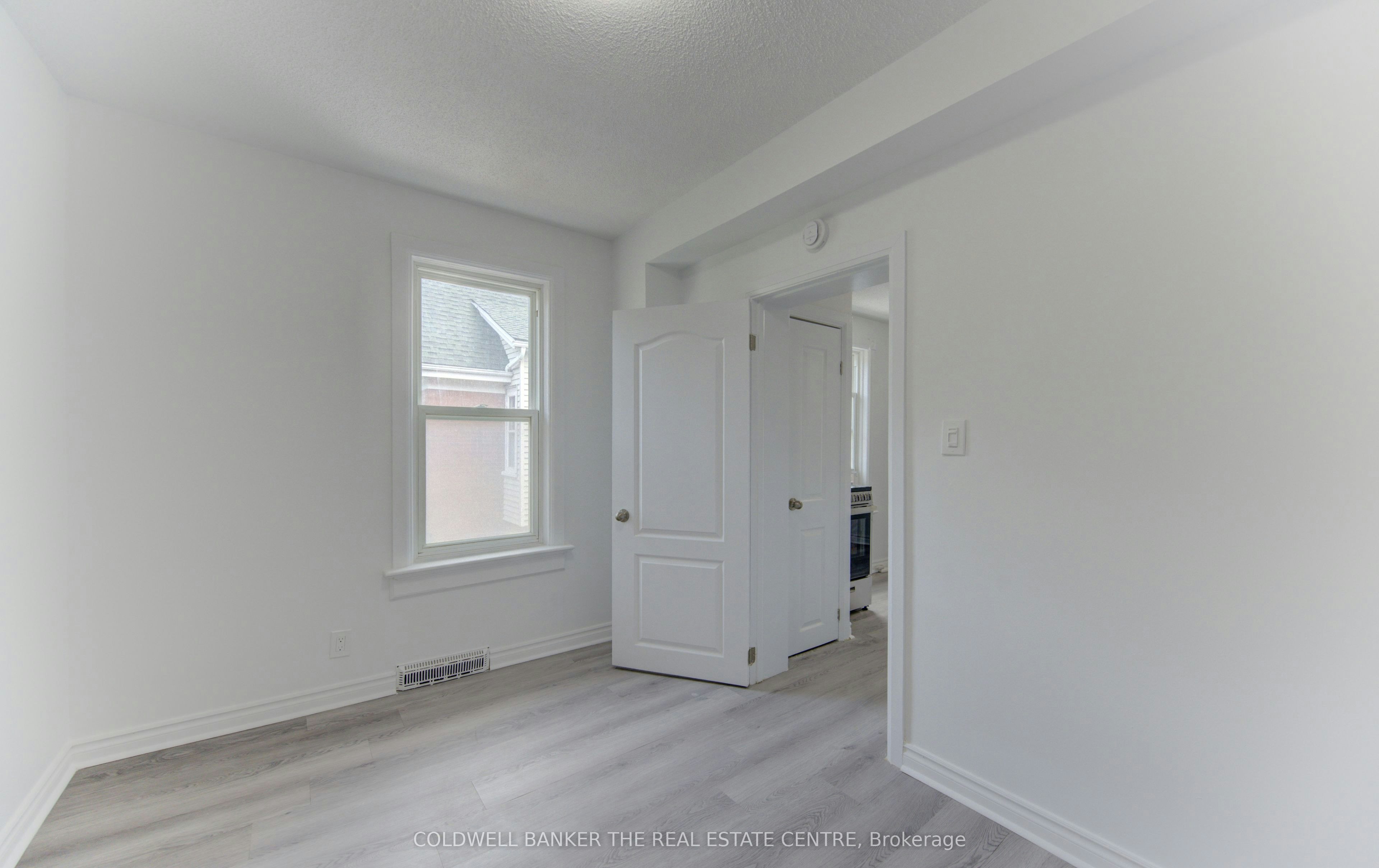 10-14-20 Brubacher Street, Kitchener, ON, N2H 2V9 - 16