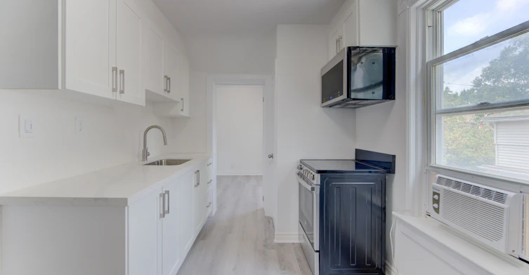 10-14-20 Brubacher Street, Kitchener, ON, N2H 2V9 - 8
