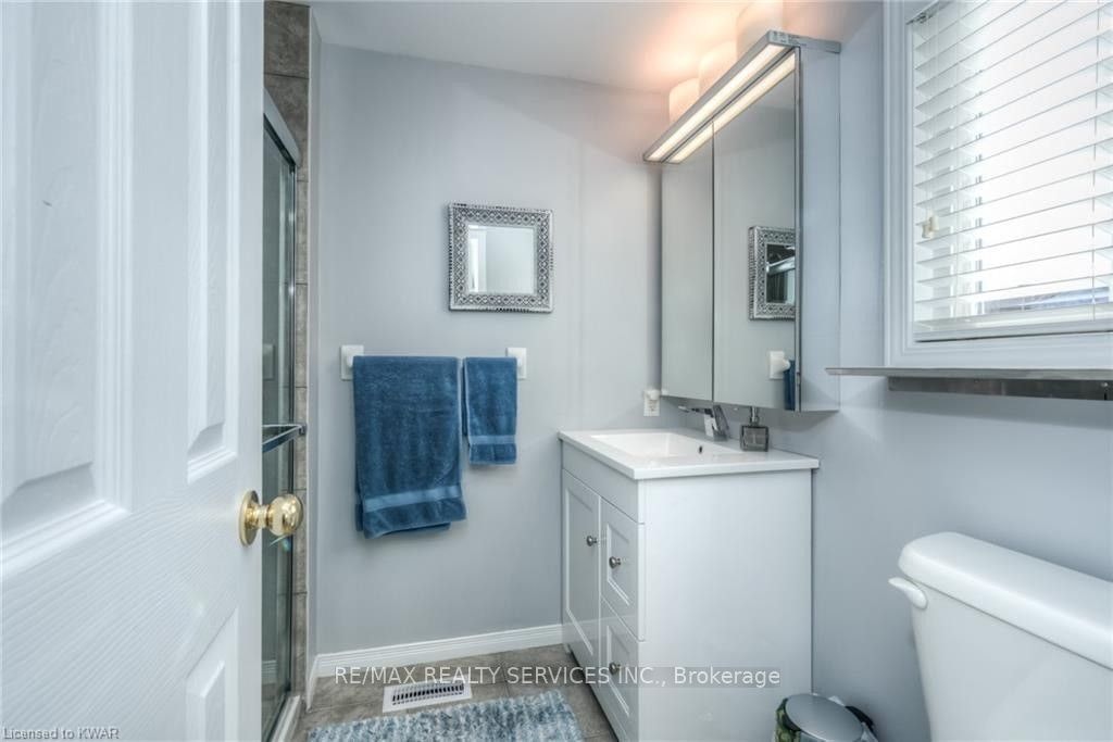 317 Briarmeadow Drive, Kitchener, ON, N2A 4L1 - 16