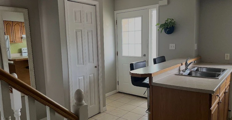 19-211 Veronica Drive, Kitchener, ON, N2A 2R8 - 10