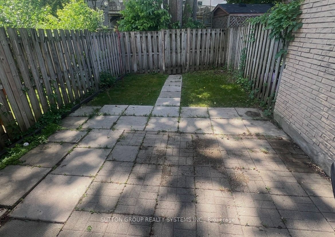 19-211 Veronica Drive, Kitchener, ON, N2A 2R8 - 20