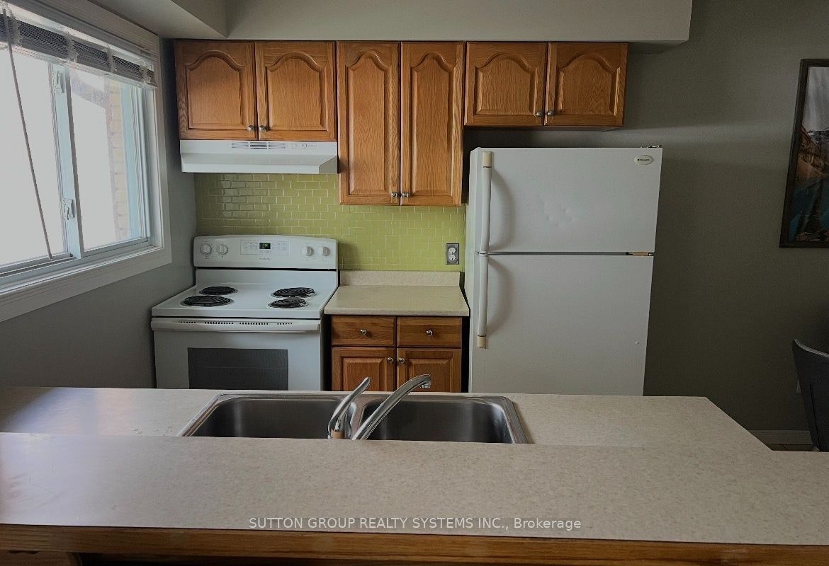 19-211 Veronica Drive, Kitchener, ON, N2A 2R8 - 6