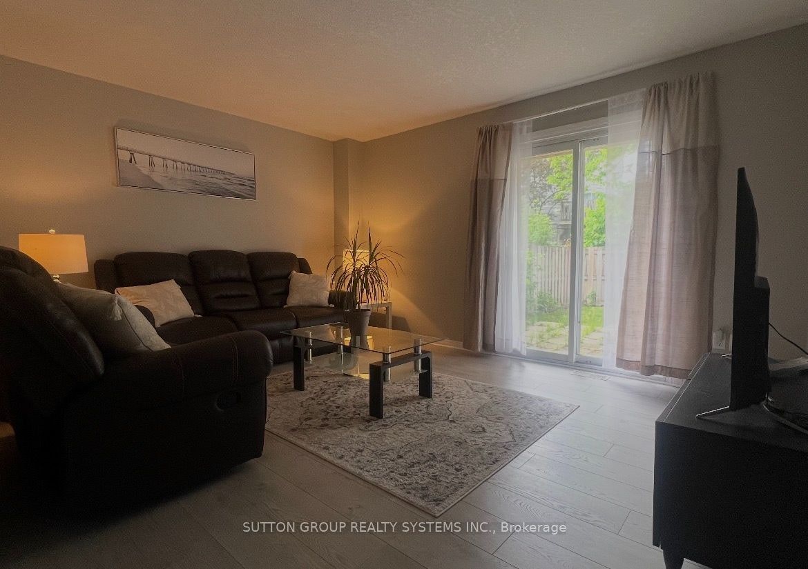 19-211 Veronica Drive, Kitchener, ON, N2A 2R8 - 14