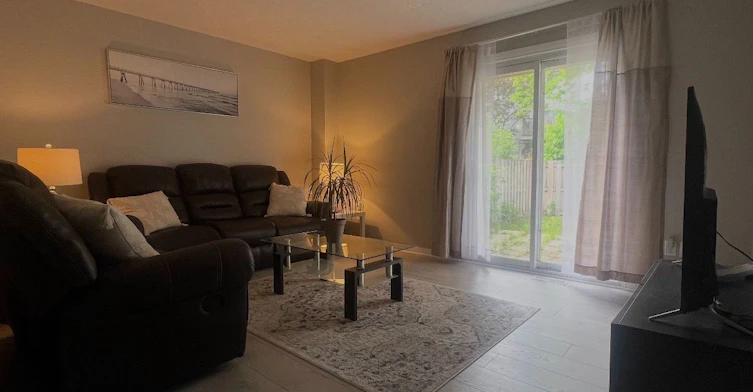 19-211 Veronica Drive, Kitchener, ON, N2A 2R8 - 14