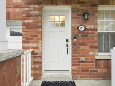 141 Cleghorn Drive - 3