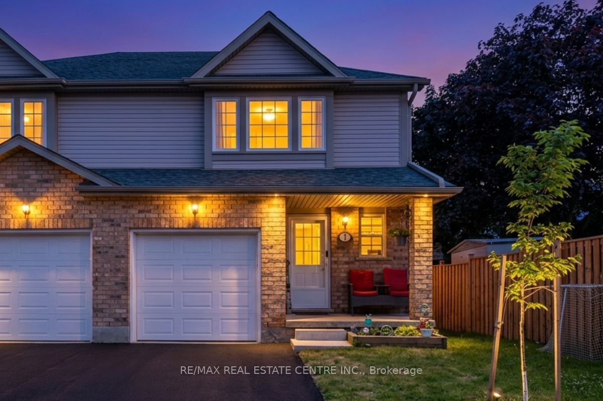 1-84 Westmeadow Drive, Kitchener, ON, N2N 3P1