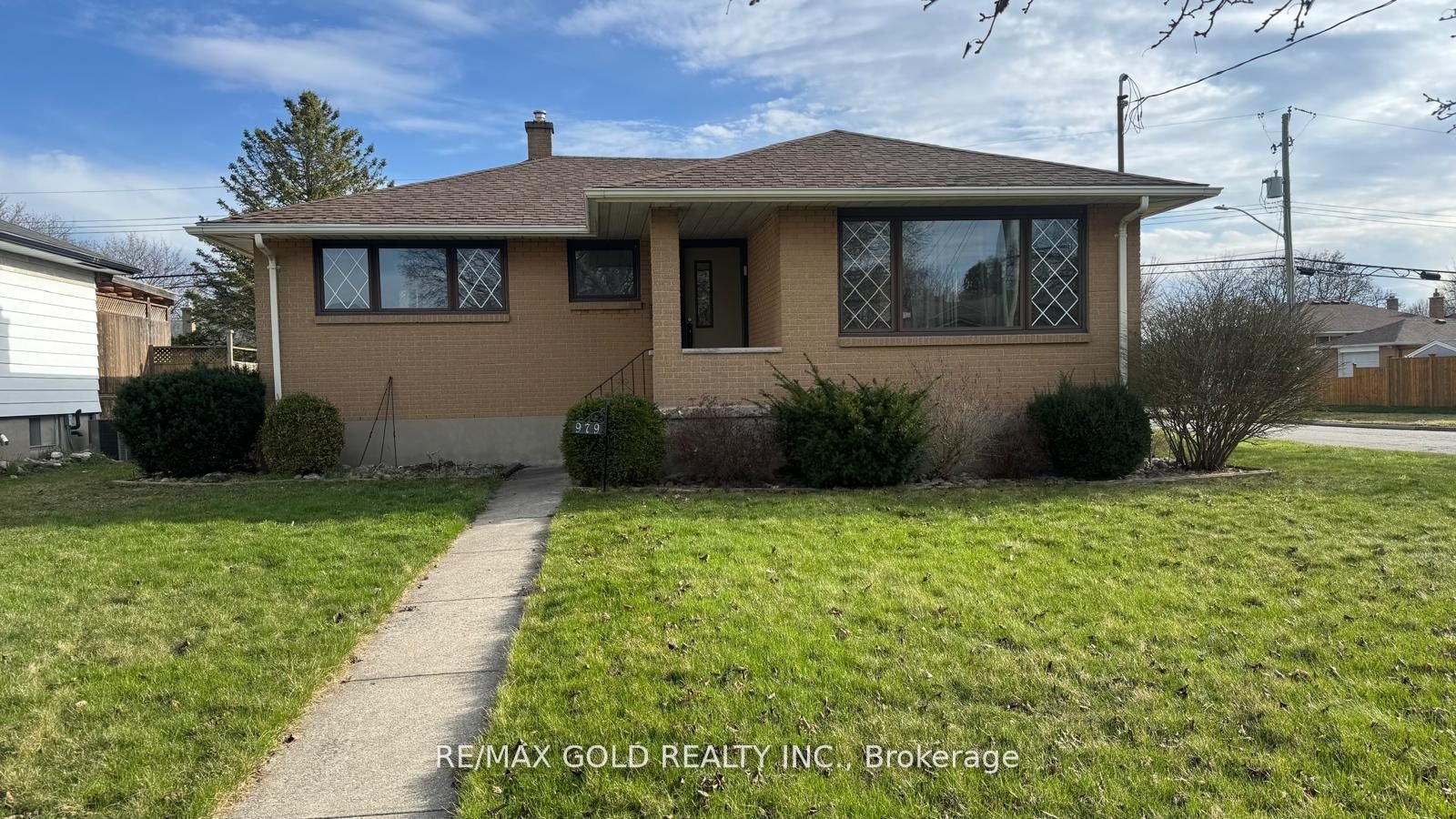 979 Wellington Street, Sarnia, ON, N7S 1E2
