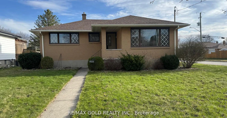 979 Wellington Street, Sarnia, ON, N7S 1E2