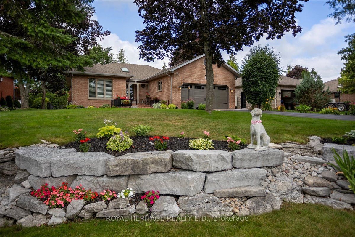 73 Navigators Trail, Kawartha Lakes, ON, K0M 1A0