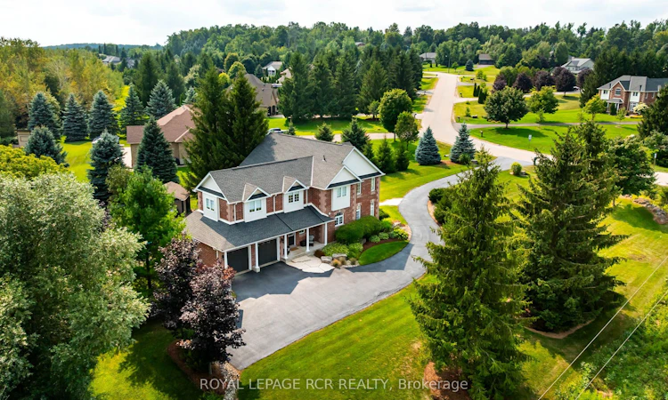 44 Woodland Drive