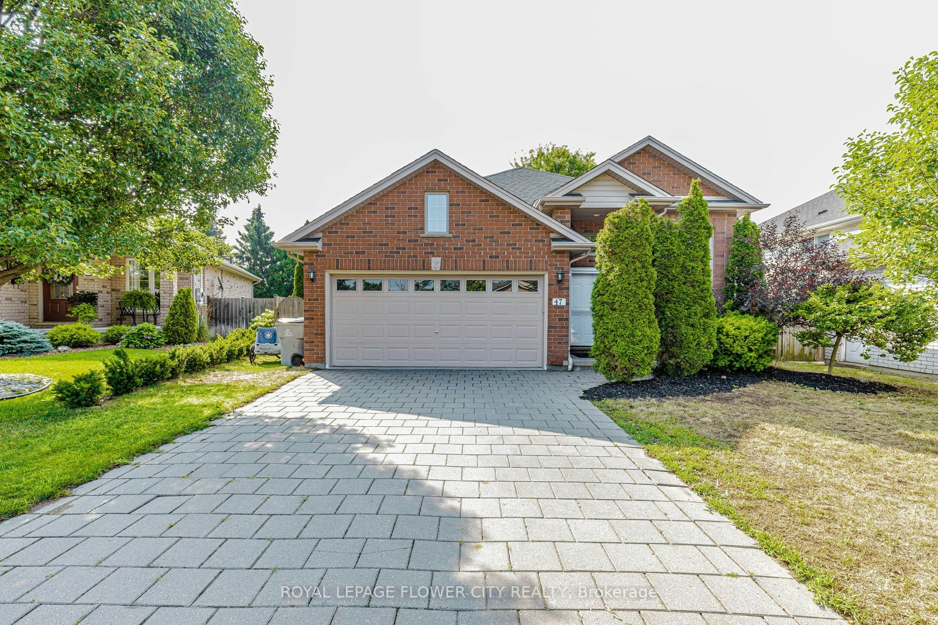 47 Queensway Drive, Strathroy, ON, N7G 4M2