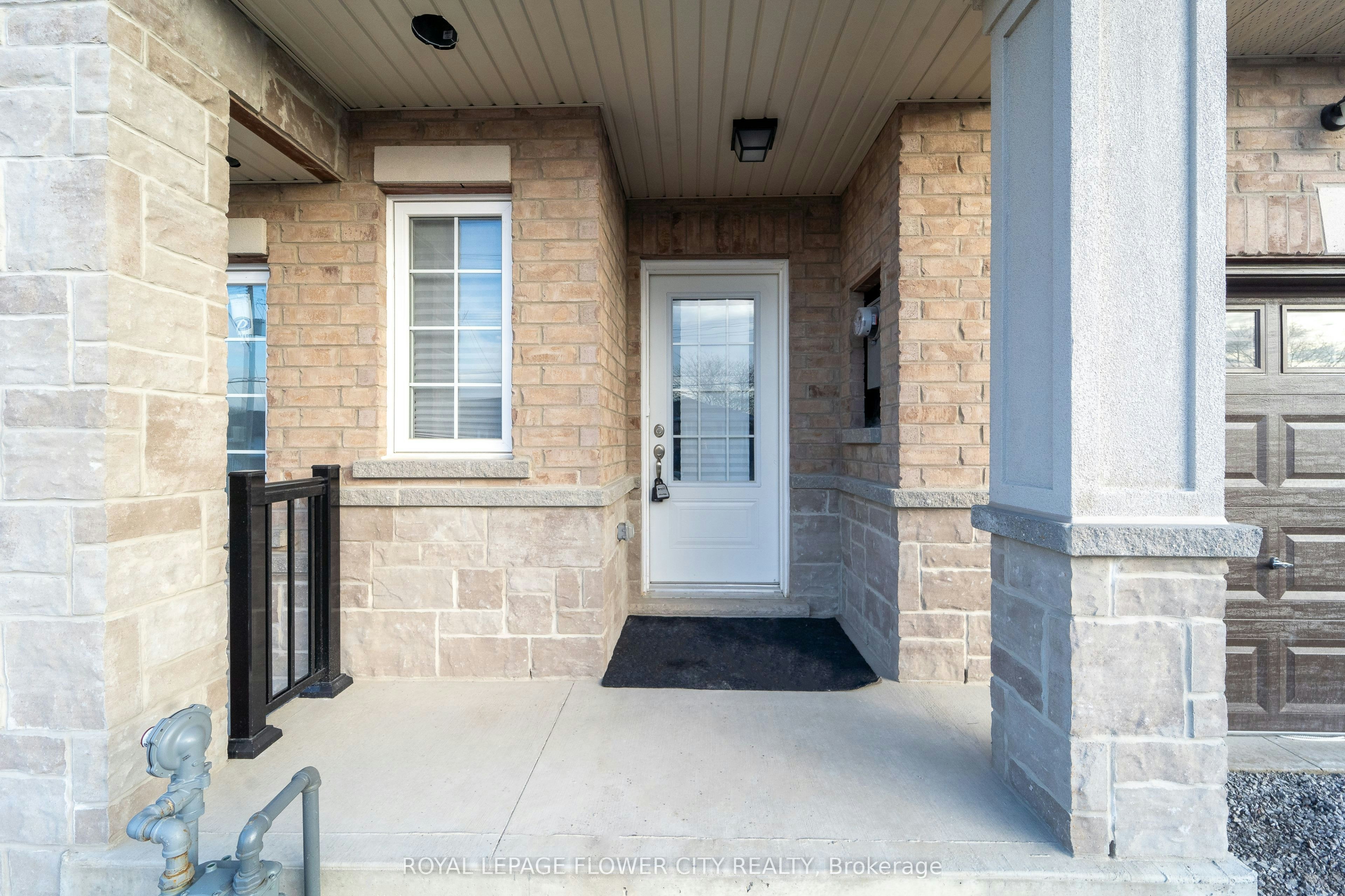 413 16th Street E, Hamilton, ON, L9A 4K4 - 2