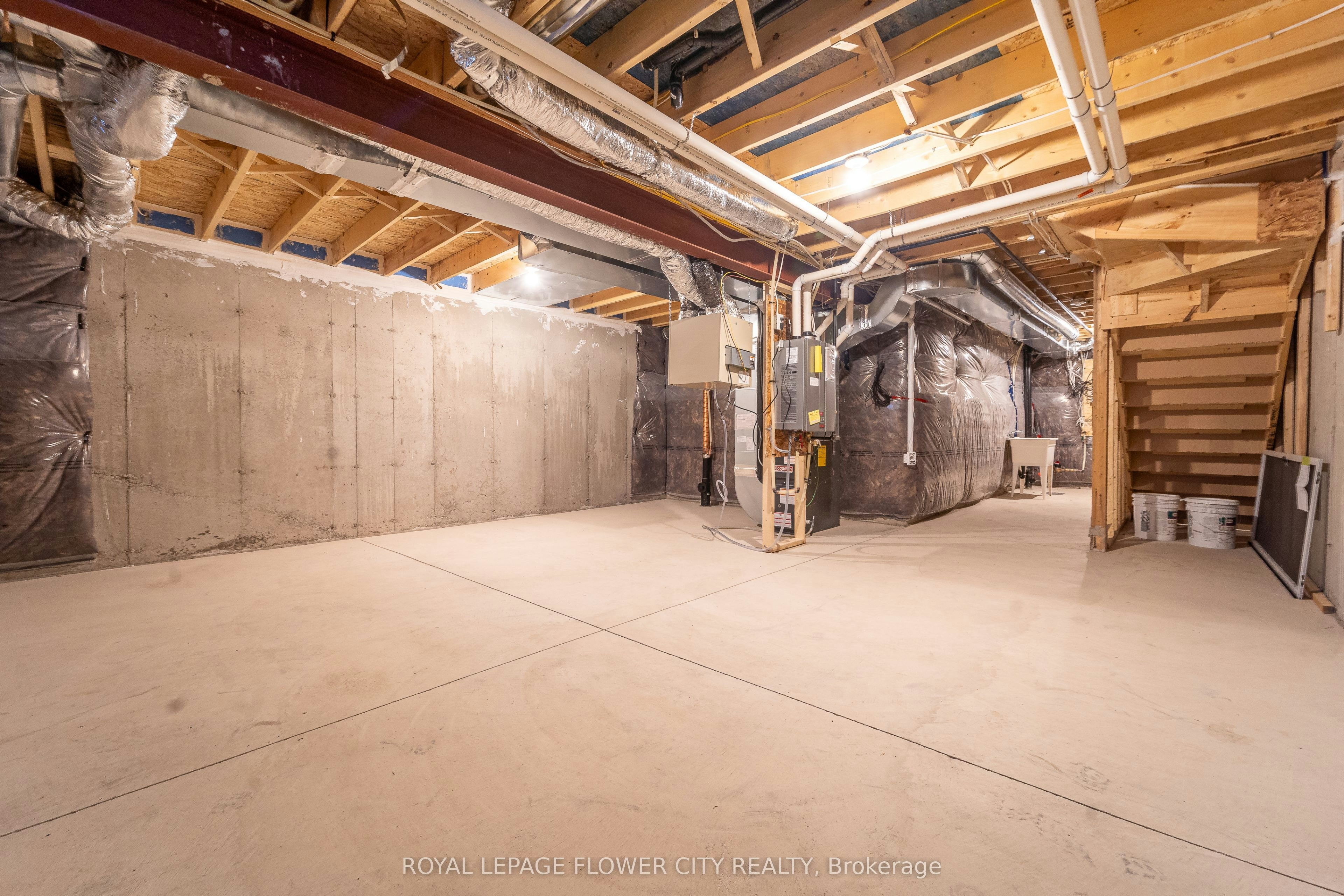 413 16th Street E, Hamilton, ON, L9A 4K4 - 25