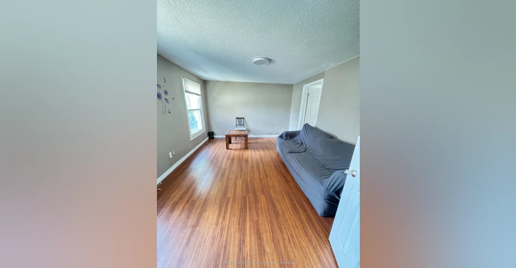 129 Kortright Road W, Guelph, ON, N1G 3N9 - 2